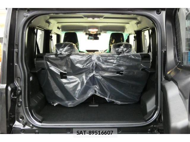 Suzuki JIMNY 2026-09 8730555-16
