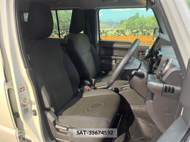 Suzuki JIMNY 2025-12 8730620-7