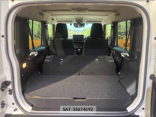 Suzuki JIMNY 2025-12 8730620-9
