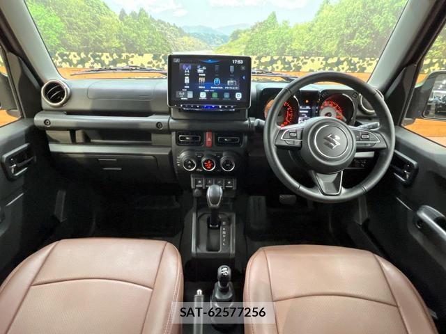 Suzuki JIMNY 2025-06 8730621-1