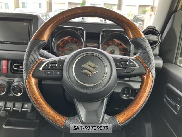 Suzuki JIMNY 2025-09 8726181-11