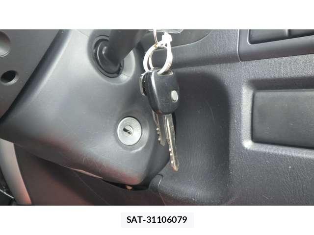 Suzuki JIMNY 2017-08 8726597-10