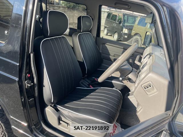Suzuki JIMNY 1997 8726716-9