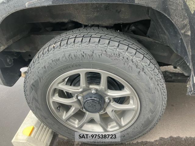Suzuki JIMNY 2022-10 8727200-4