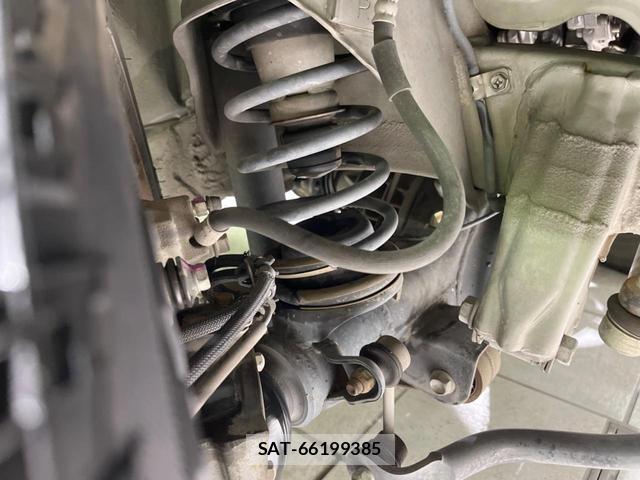 Suzuki JIMNY 2017-01 8727739-19