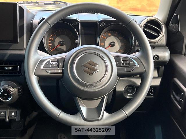 Suzuki JIMNY 2025-03 8727777-10