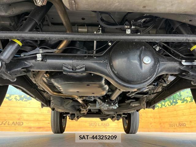 Suzuki JIMNY 2025-03 8727777-18