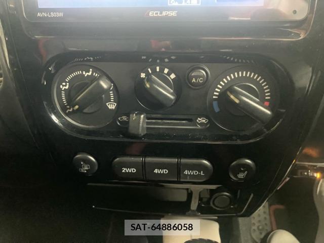 Suzuki JIMNY 2013-11 8727784-19