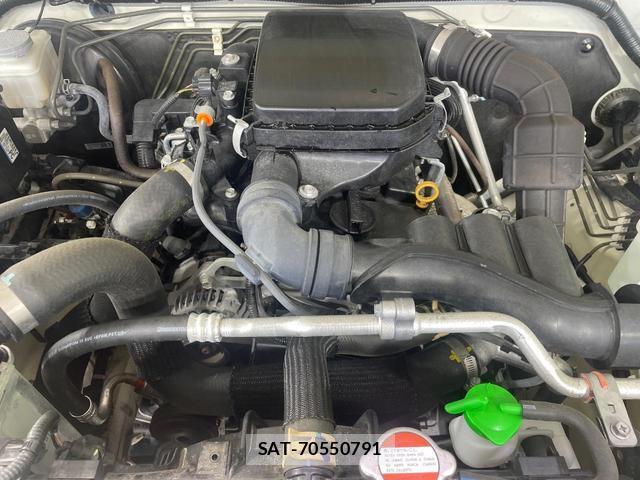 Suzuki JIMNY 2021-09 8727985-17