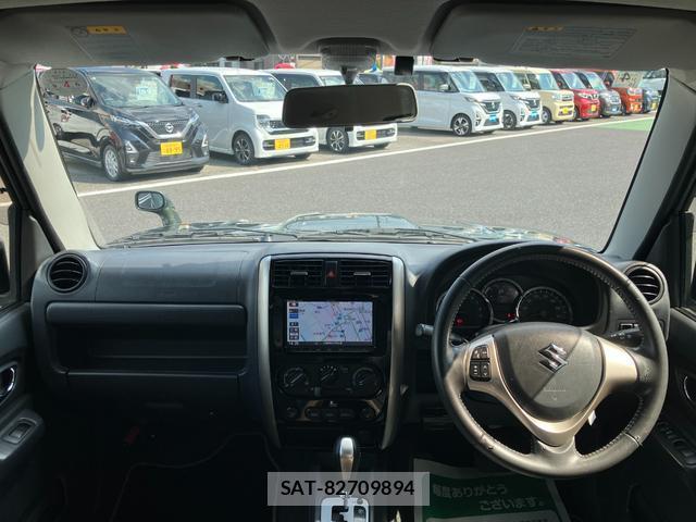 Suzuki JIMNY 2017-04 8728474-2
