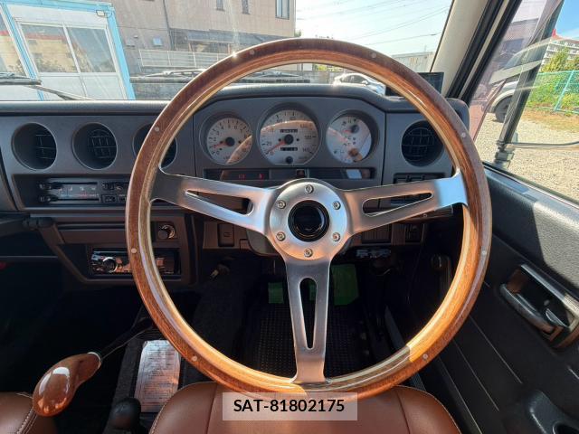 Suzuki JIMNY 1996 8728586-3