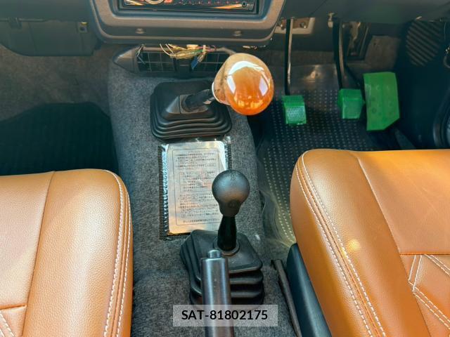 Suzuki JIMNY 1996 8728586-6