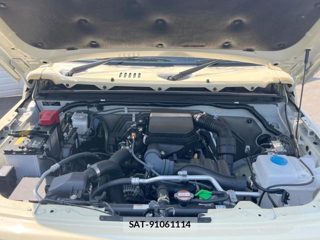 Suzuki JIMNY 2025-01 8728797-17