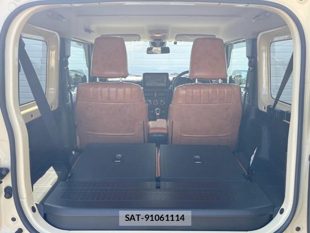 Suzuki JIMNY 2025-01 8728797-9