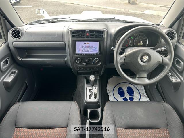 Suzuki JIMNY 2007-02 8728999-2