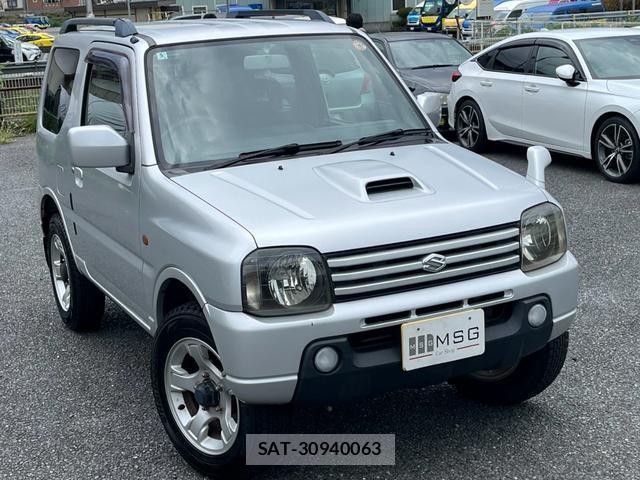 Suzuki JIMNY 2004-04 8729502-0