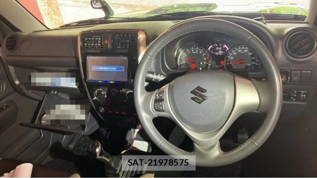 Suzuki JIMNY 2016-01 8729626-2
