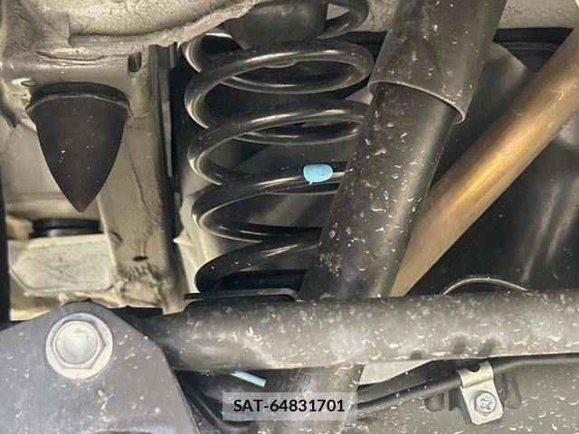 Suzuki JIMNY 2024-04 8730918-19