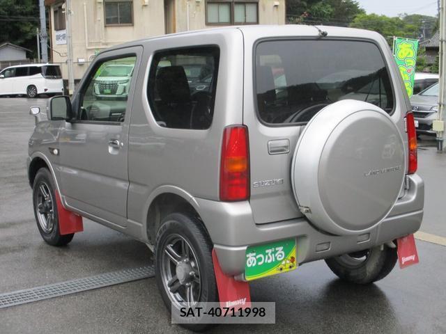 Suzuki JIMNY 2016-06 8731148-10
