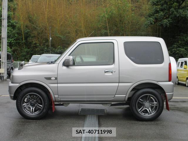 Suzuki JIMNY 2016-06 8731148-4