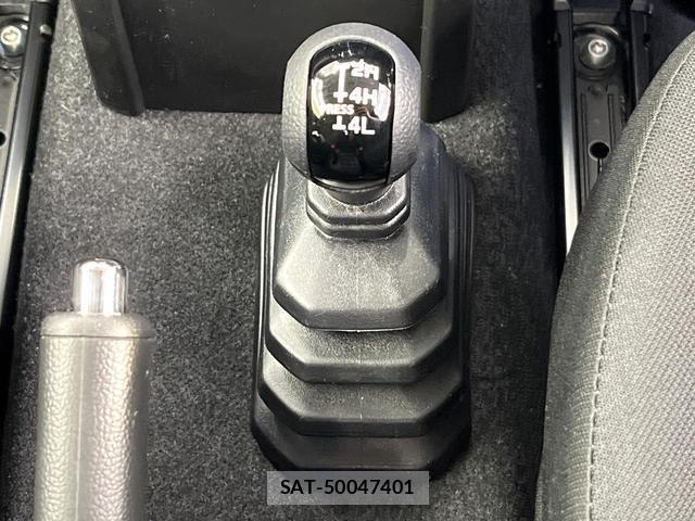 Suzuki JIMNY 2024-10 8731176-5