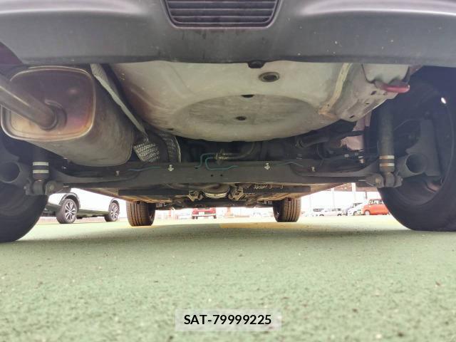 Nissan JUKE 2013-11 8730104-8