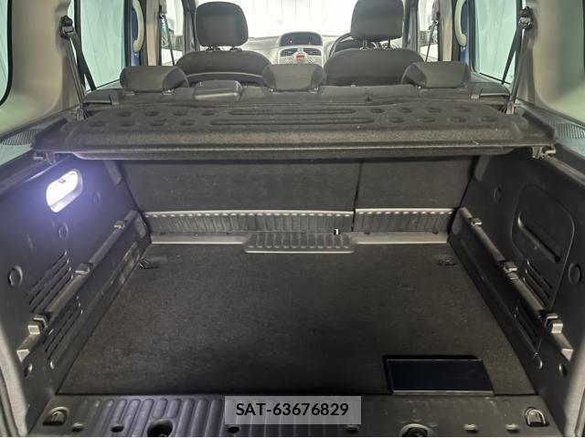 Renault KANGOO 2021-09 8730064-14