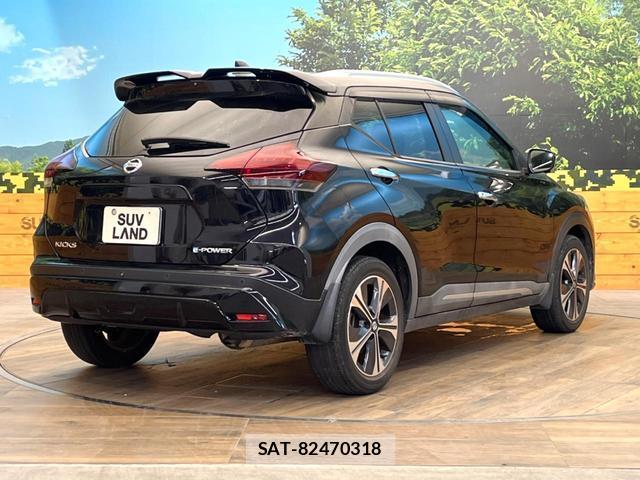 Nissan KICKS 2020-11 8727770-16