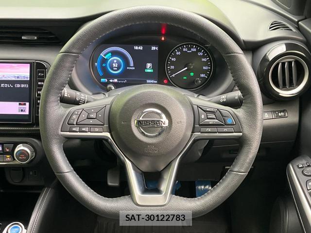 Nissan KICKS 2022-02 8728417-10