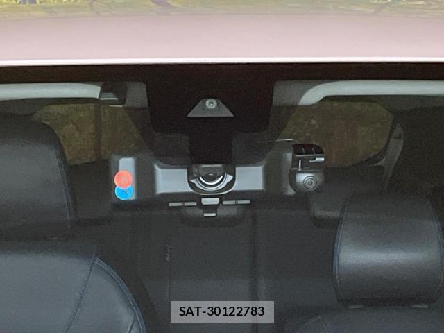 Nissan KICKS 2022-02 8728417-2