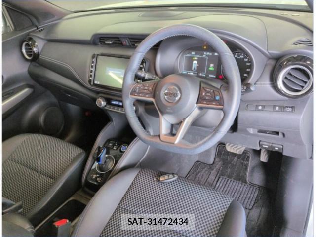 Nissan KICKS 2020-10 8729768-2