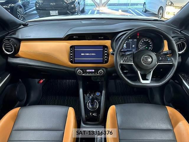 Nissan KICKS 2020-12 8730740-1