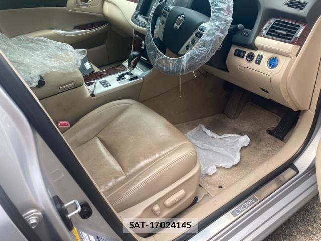 Toyota KLUGER HYBRID 2010-05 8727339-11