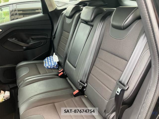 Ford KUGA 2015-12 8727149-14