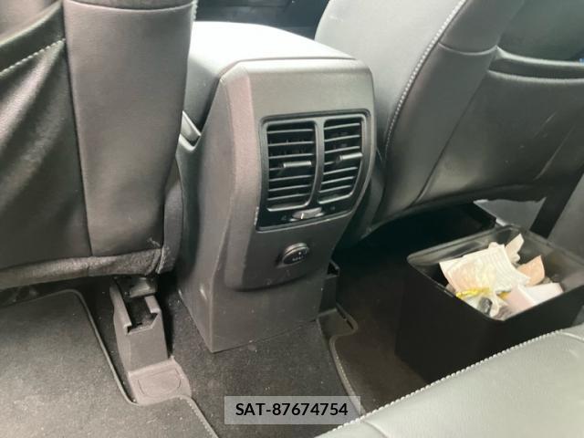 Ford KUGA 2015-12 8727149-15