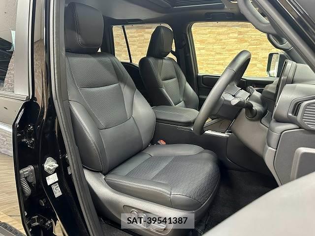 Toyota Land Cruiser 250 2024-11 8726596-10
