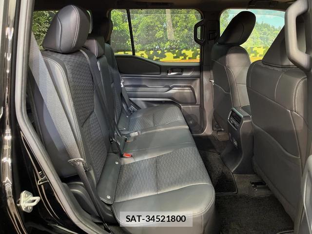 Toyota Land Cruiser 250 2024-05 8727185-10