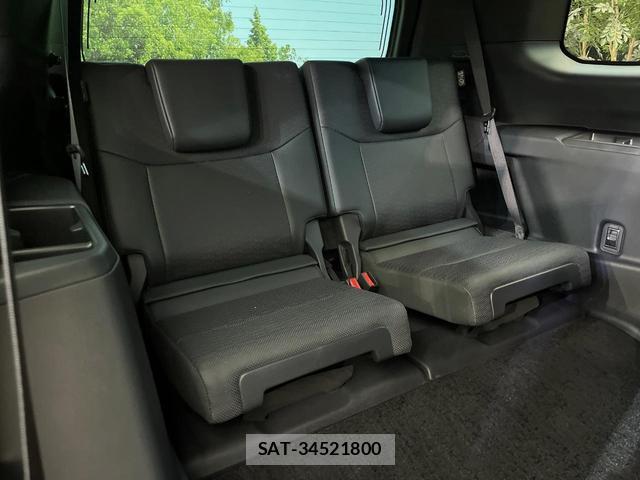 Toyota Land Cruiser 250 2024-05 8727185-11