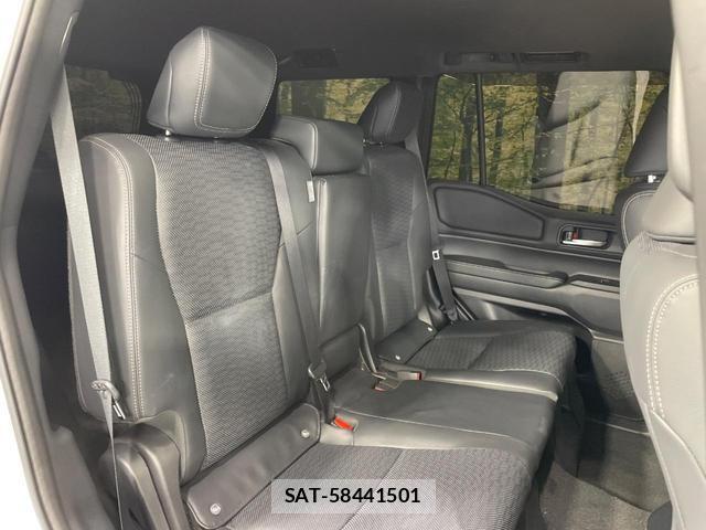 Toyota Land Cruiser 250 2025-06 8728205-8