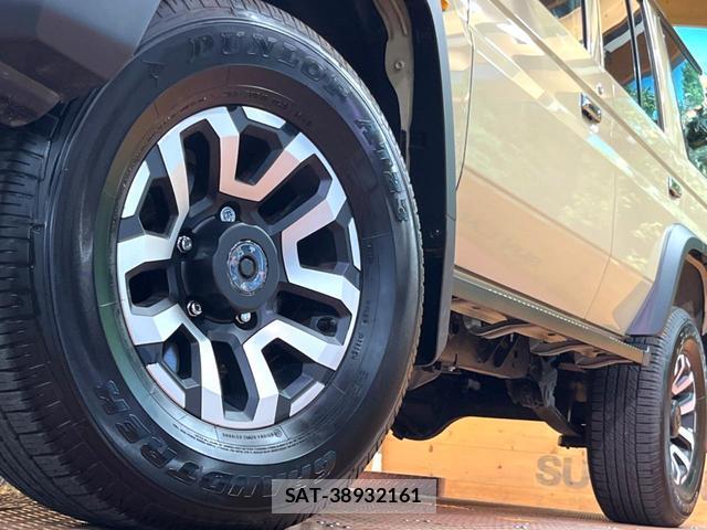 Toyota Land Cruiser 70 2025-08 8727036-14