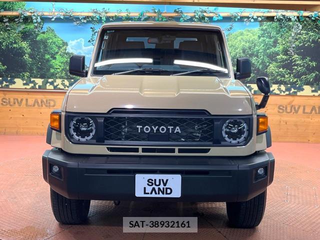 Toyota Land Cruiser 70 2025-08 8727036-15