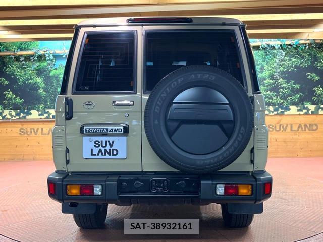 Toyota Land Cruiser 70 2025-08 8727036-16