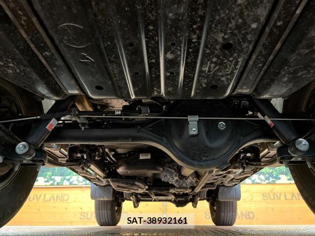 Toyota Land Cruiser 70 2025-08 8727036-18