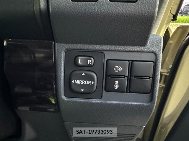 Toyota Land Cruiser 70 2024-12 8728940-9
