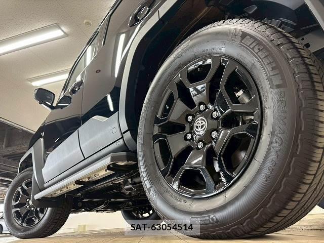 Toyota Land Cruiser FJ 2026-06 8725997-18