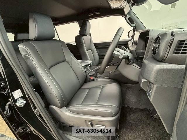 Toyota Land Cruiser FJ 2026-06 8725997-4