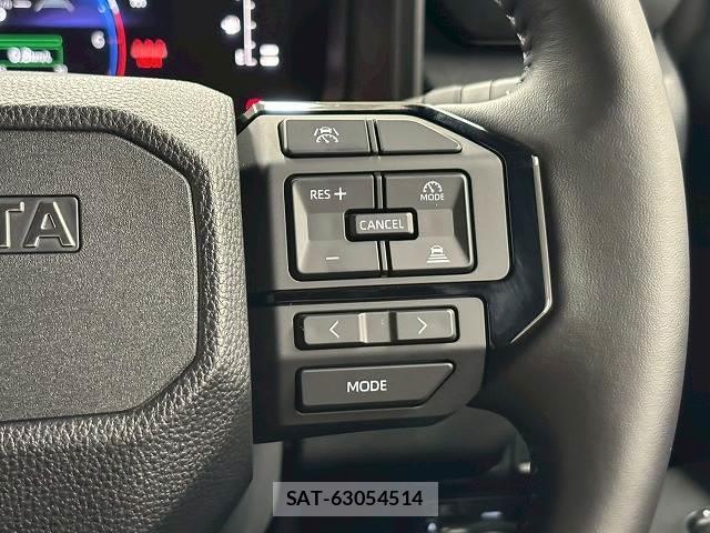 Toyota Land Cruiser FJ 2026-06 8725997-6