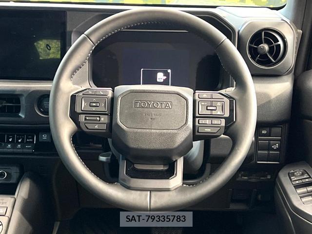 Toyota Land Cruiser FJ 2026-07 8727771-10