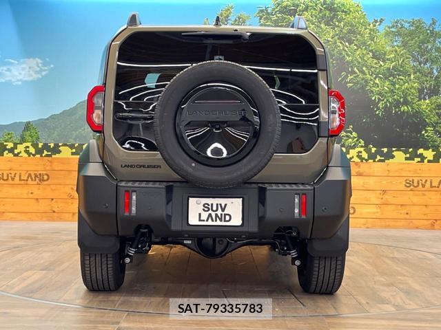 Toyota Land Cruiser FJ 2026-07 8727771-14