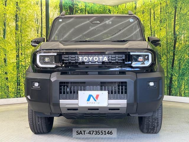 Toyota Land Cruiser FJ 2026-07 8727859-13